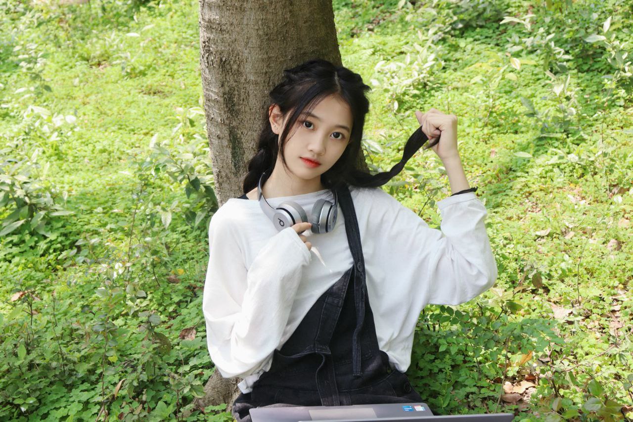 国产精品永久免费自在线观看_亚洲精品国产野草社区_亚洲AV成人精品一区二区三区_成年人在线观看视频网站